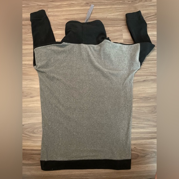 Cuddl Duds Black and Gray Hoodie Sweatshirt Warm and Cozy size S - Picture 2 of 5